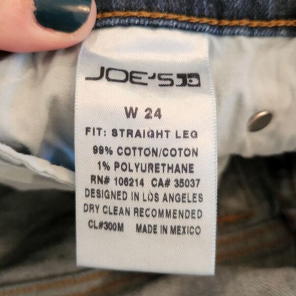 Dark wash vintage reserve straight leg Joe's jeans size 24. - Picture 6 of 11